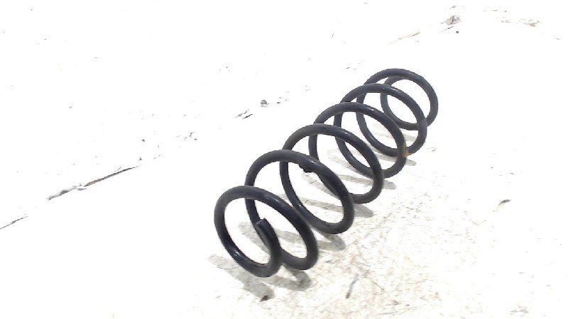 Spiraalveer achter links of rechts uitwisselbaar Citroën DS3 spiral spring usado en Menorca foto 2