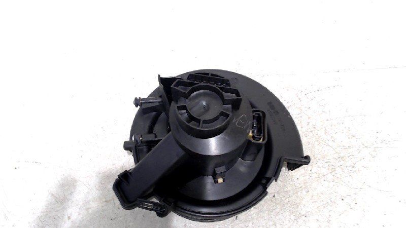 Kachel ventilator motor Opel Zafira heater engine booster usado en Menorca foto 2