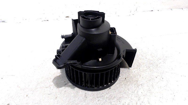 Kachel ventilator motor Opel Zafira heater engine booster usado en Menorca