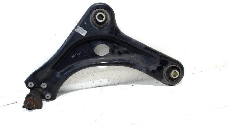 Draagarm links voor Citroën DS3 support arm usado en Menorca