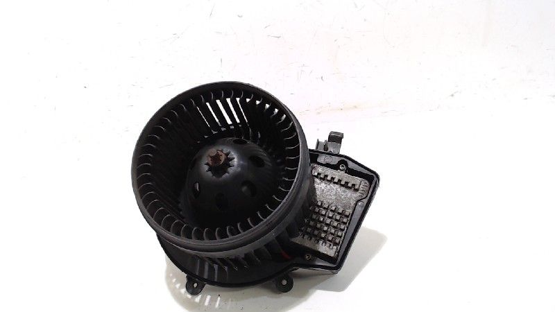 Kachel ventilator motor Mercedes-Benz C-Clase heater engine booster usado en Menorca foto 2