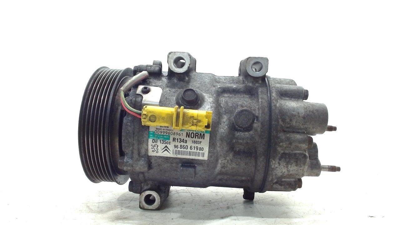 Airco pomp Citroën Jumpy air conditioning pump air conditioning compressor usado en Menorca