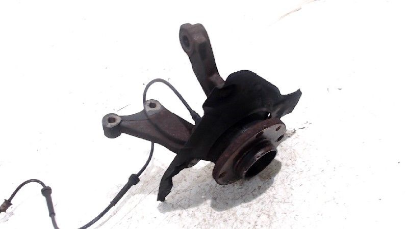 Wielnaaf links voor Fiat Idea wheel hub usado en Menorca foto 2