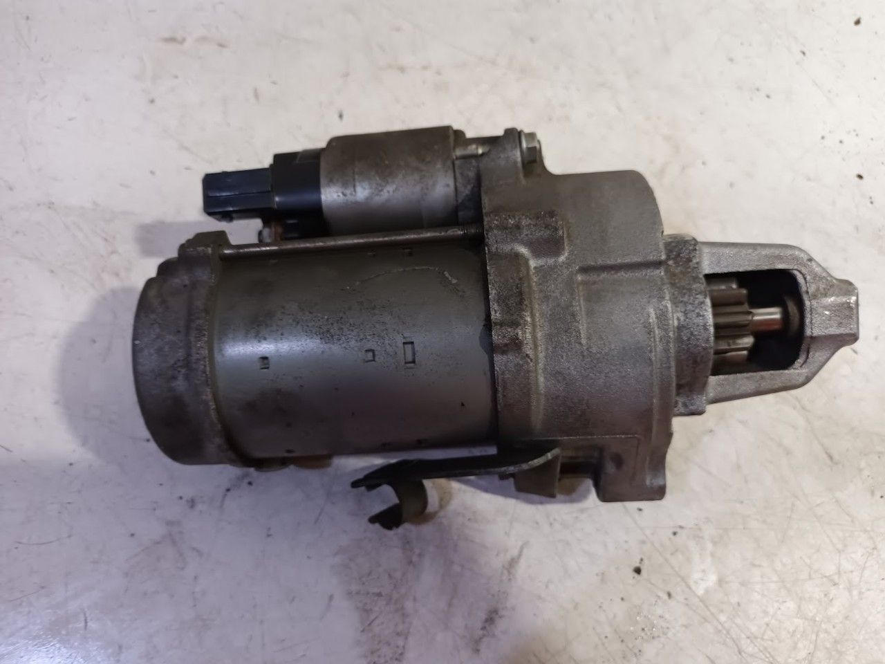 Startmotor BMW 5 serie starter motor usado en Menorca foto 4