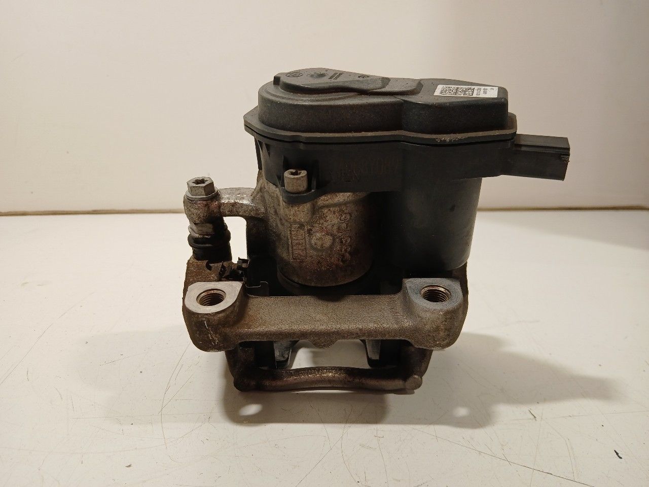 Remklauw links achter Hyundai Tucson caliper single usado en Menorca foto 6