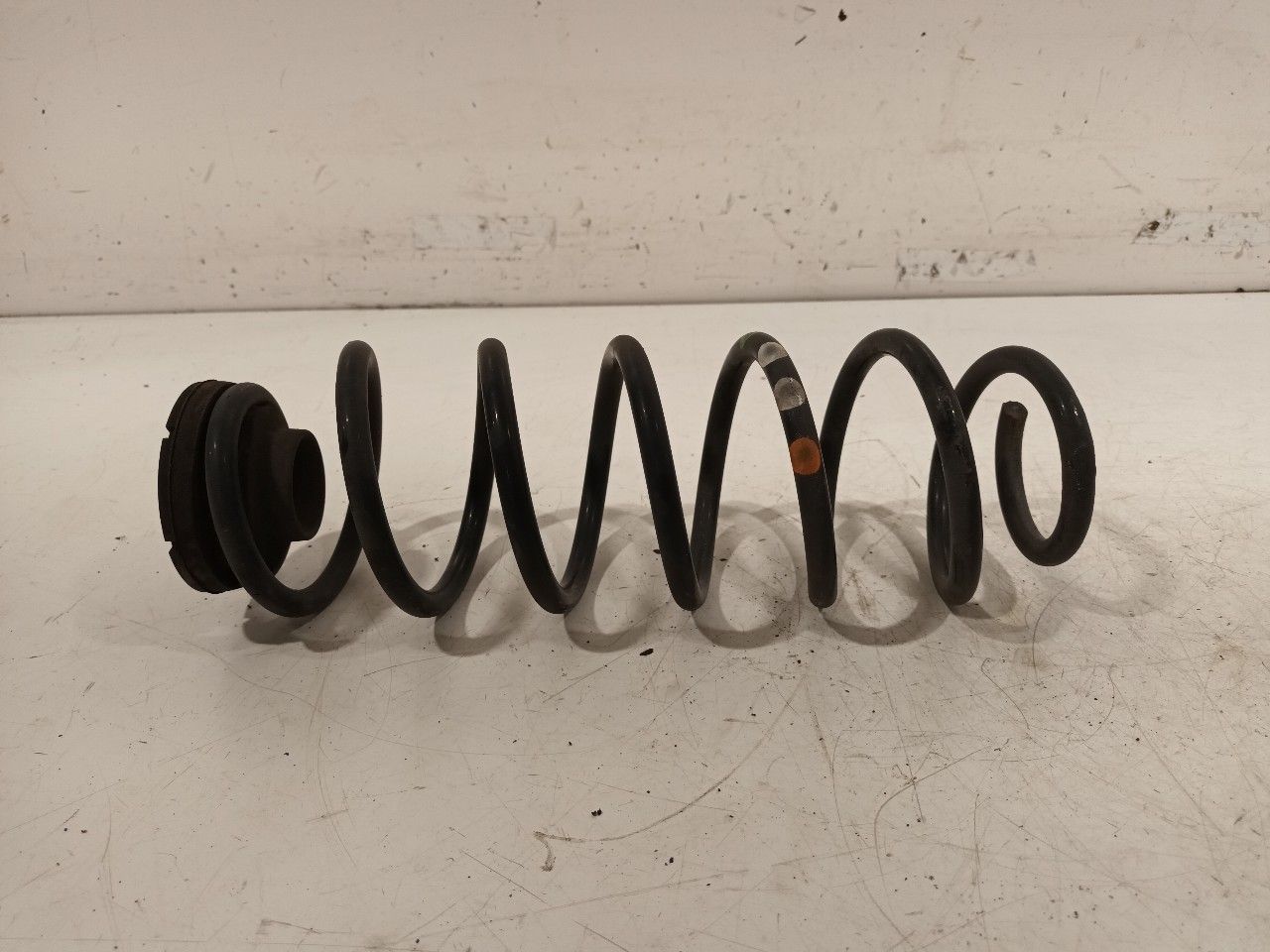 Spiraalveer achter links of rechts uitwisselbaar Seat Ibiza spiral spring usado en Menorca foto 2