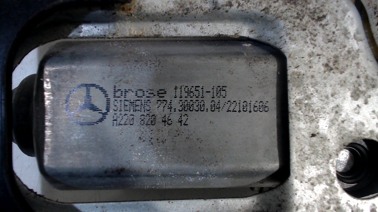 Raammechaniek elektrisch links voor Mercedes-Benz C-Clase window mechanism usado en Menorca foto 3