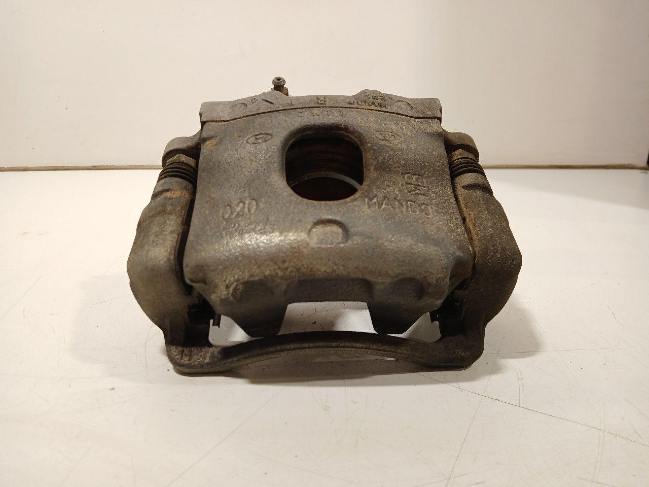 Remklauw rechts voor Kia Niro caliper single usado en Menorca