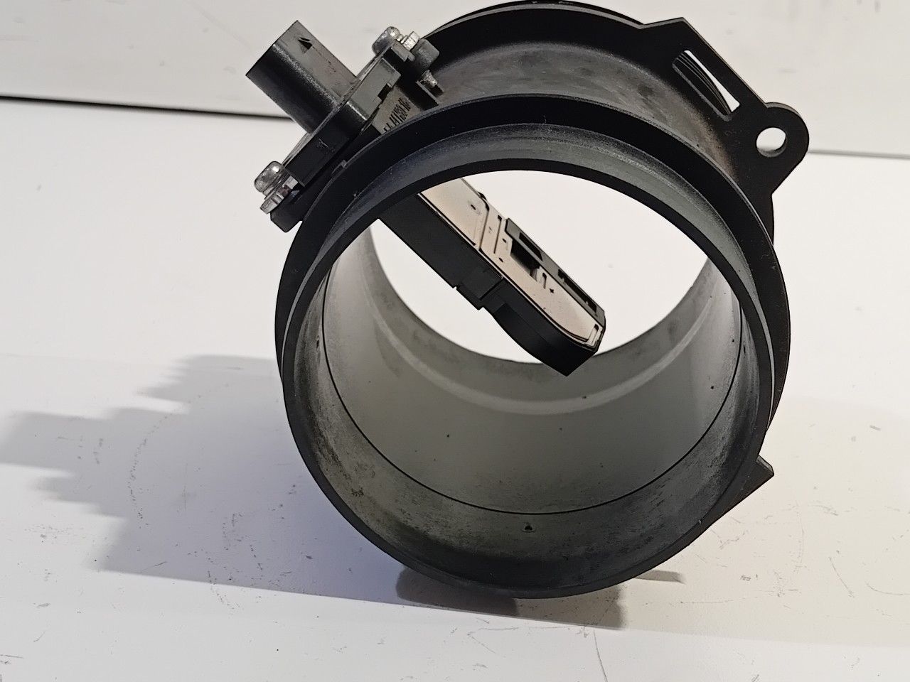 Luchtmassameter Volkswagen Touareg mass flow meter usado en Menorca foto 6