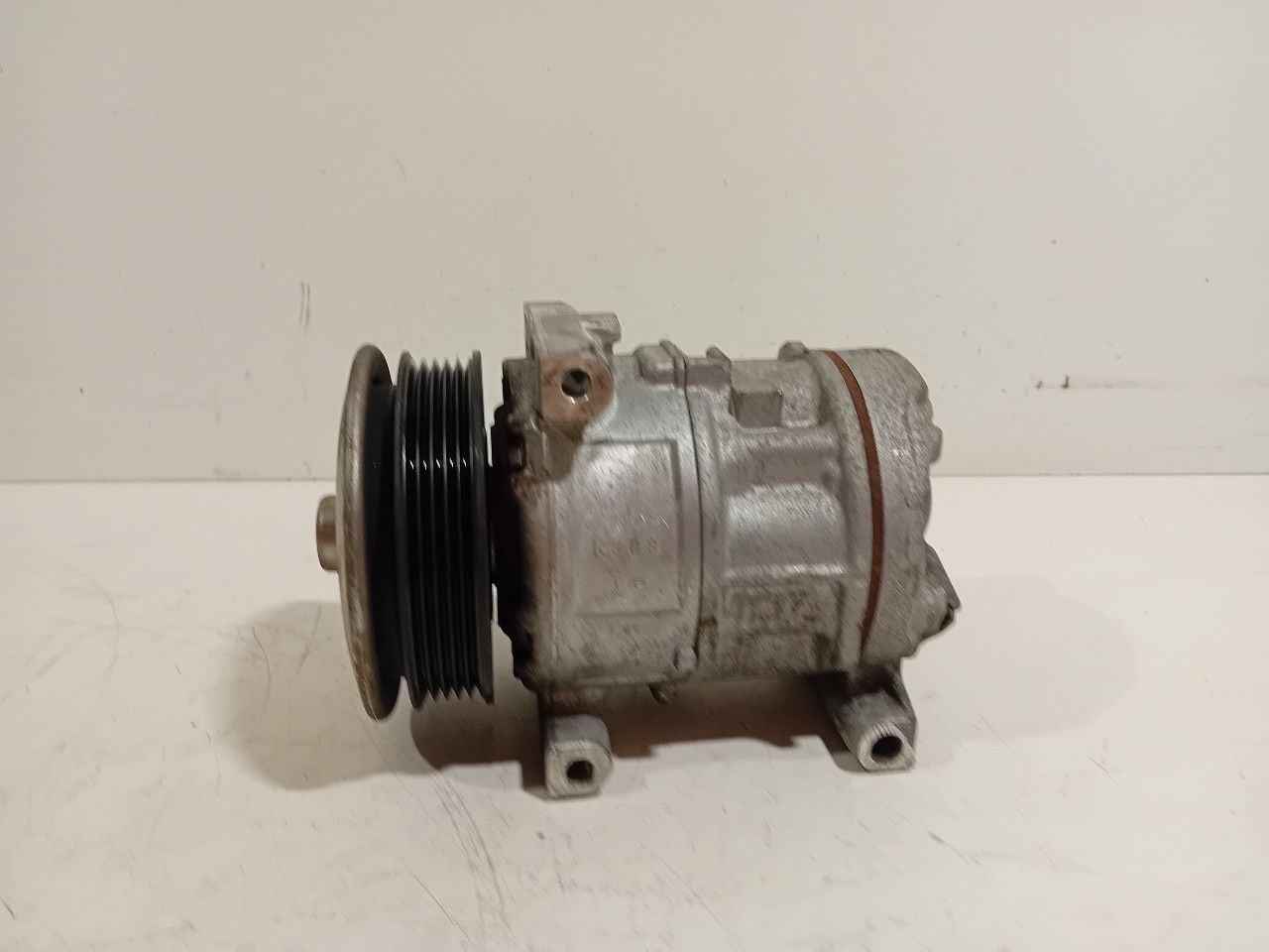 Airco pomp Kia Niro air conditioning pump air conditioning compressor usado en Menorca foto 3