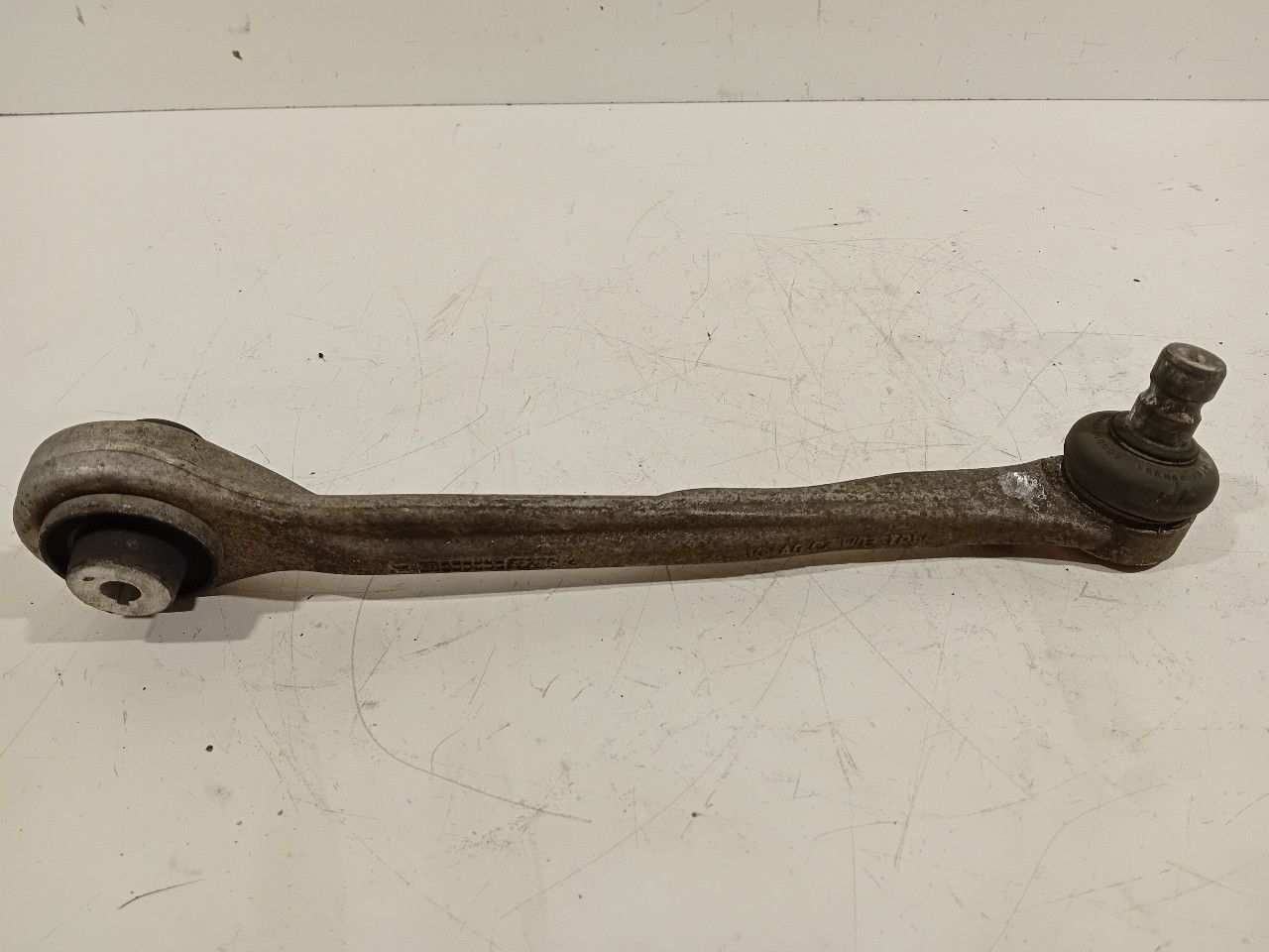 Draagarm rechts voor boven Audi Q5 support arm usado en Menorca