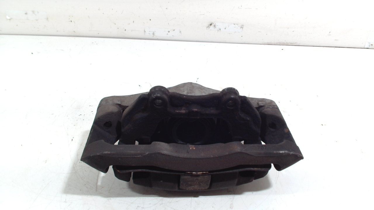 Remklauw links voor Volvo V40 caliper single usado en Menorca foto 5