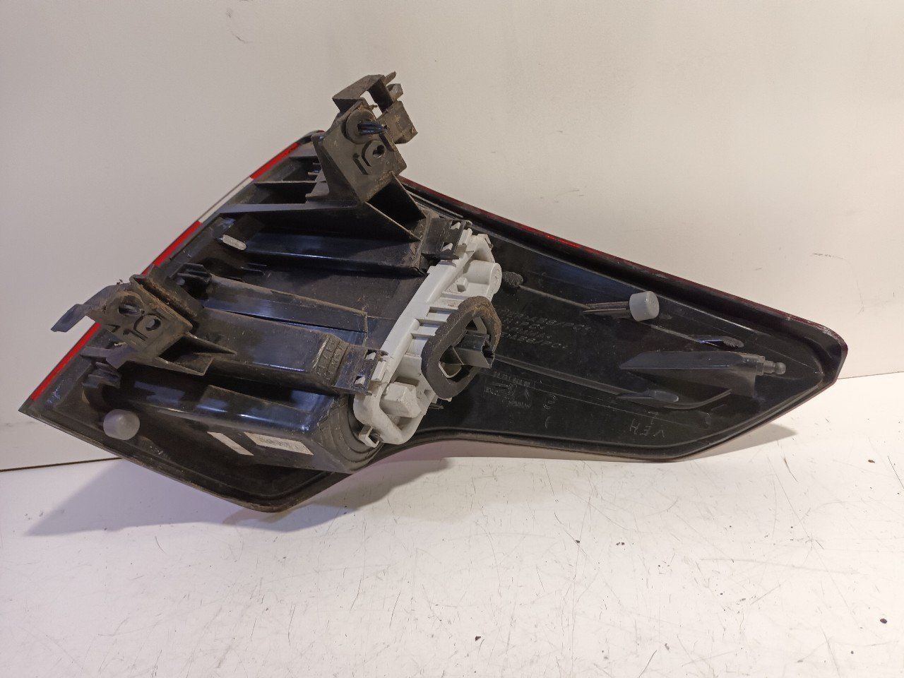 Achterlicht links buiten Citroën C4 tail light single usado en Menorca foto 3