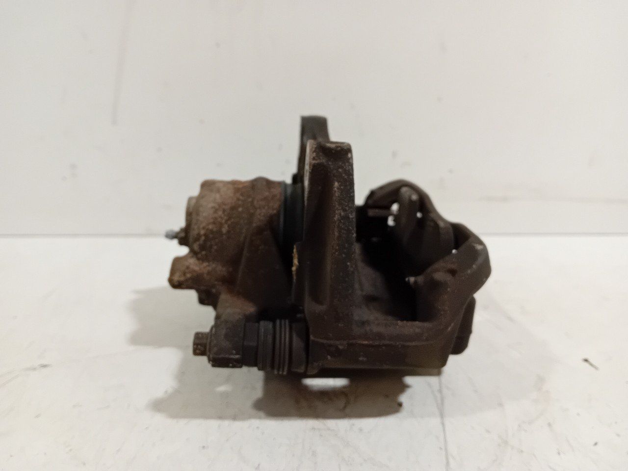 Remklauw rechts voor Opel Astra caliper single usado en Menorca foto 3