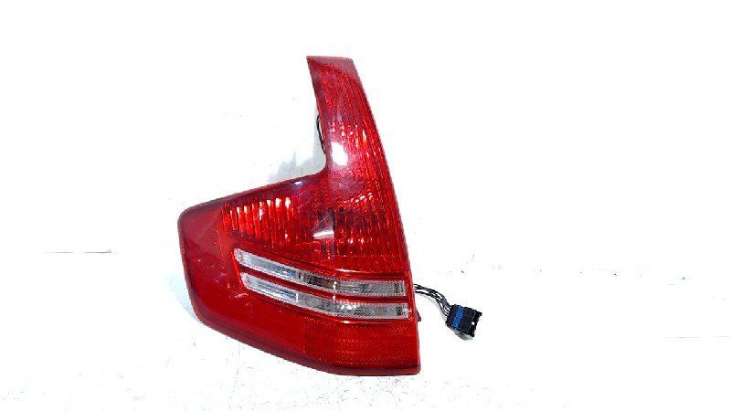 Achterlicht links buiten Citroën C4 tail light single usado en Menorca