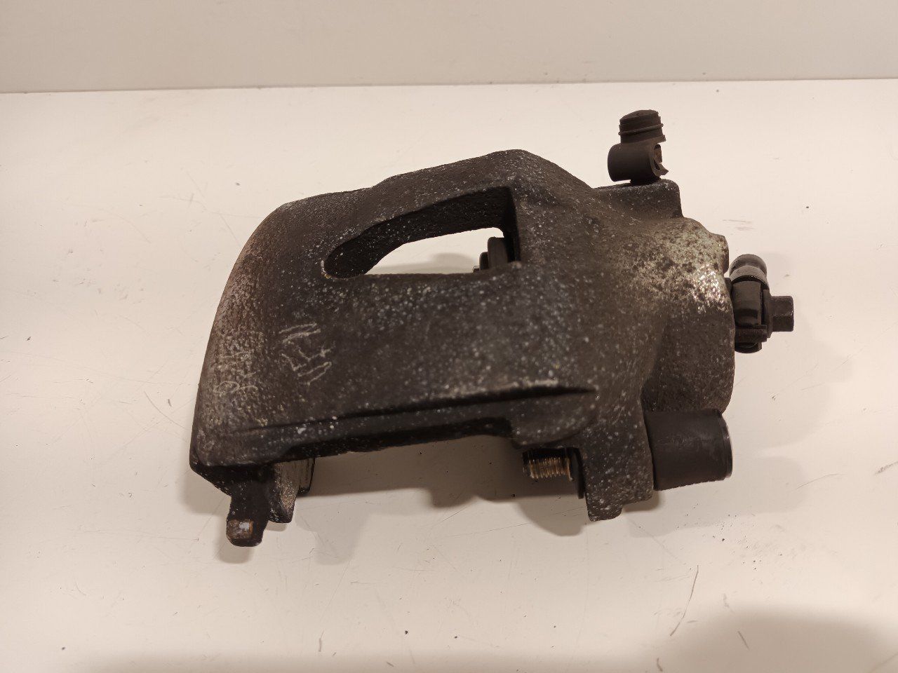 Remklauw rechts voor Volkswagen Golf caliper single usado en Menorca foto 5