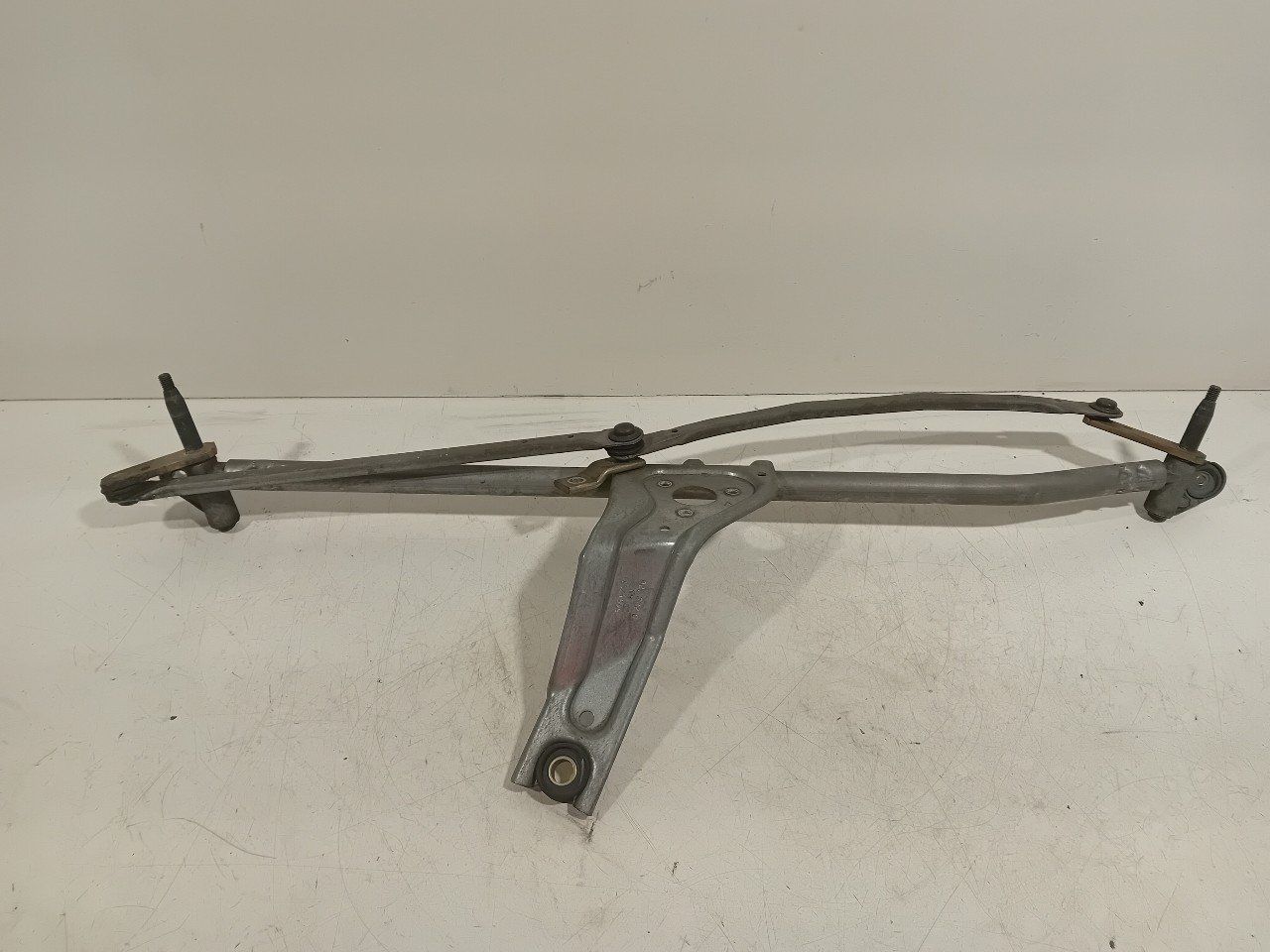 Ruitenwisser mechaniek voor Mini Mini windshield wiper mechanism usado en Menorca foto 2