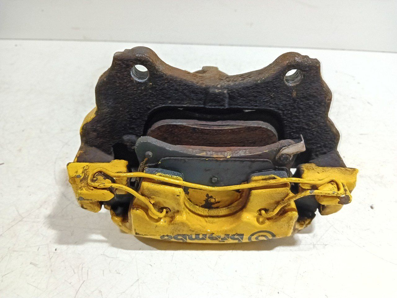 Remklauw links voor Opel Corsa caliper single usado en Menorca foto 3