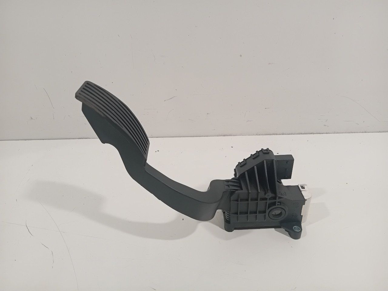 Gaspedaal Opel Corsa gas pedal usado en Menorca