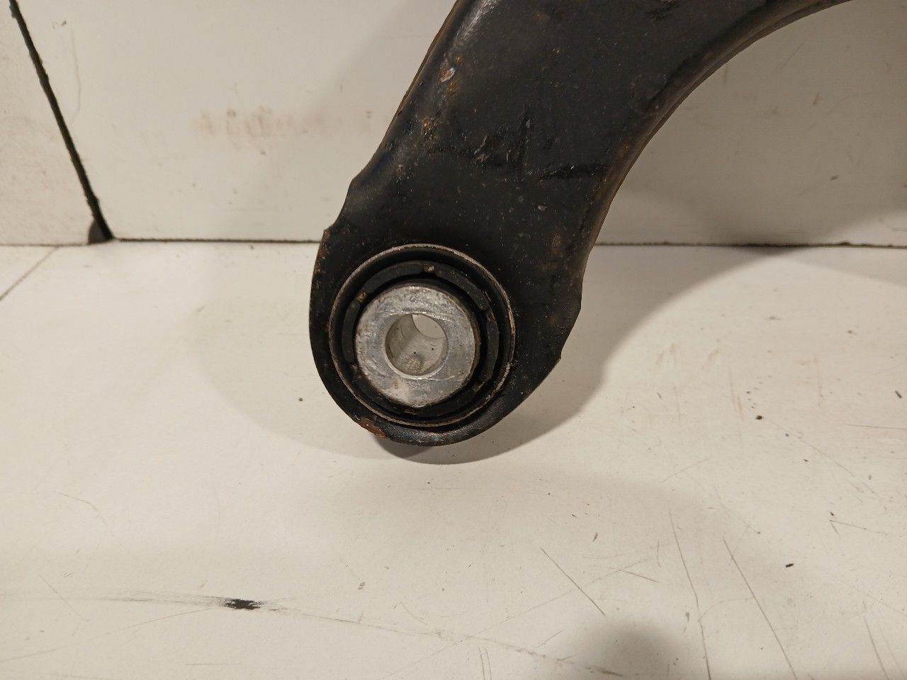 Draagarm rechts achter Cupra Leon support arm usado en Menorca foto 2