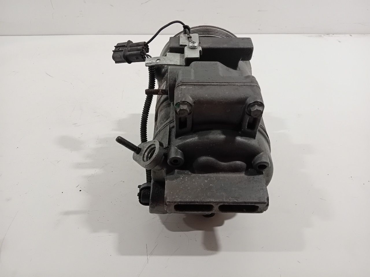 Airco pomp Kia Sportage air conditioning pump air conditioning compressor usado en Menorca foto 5