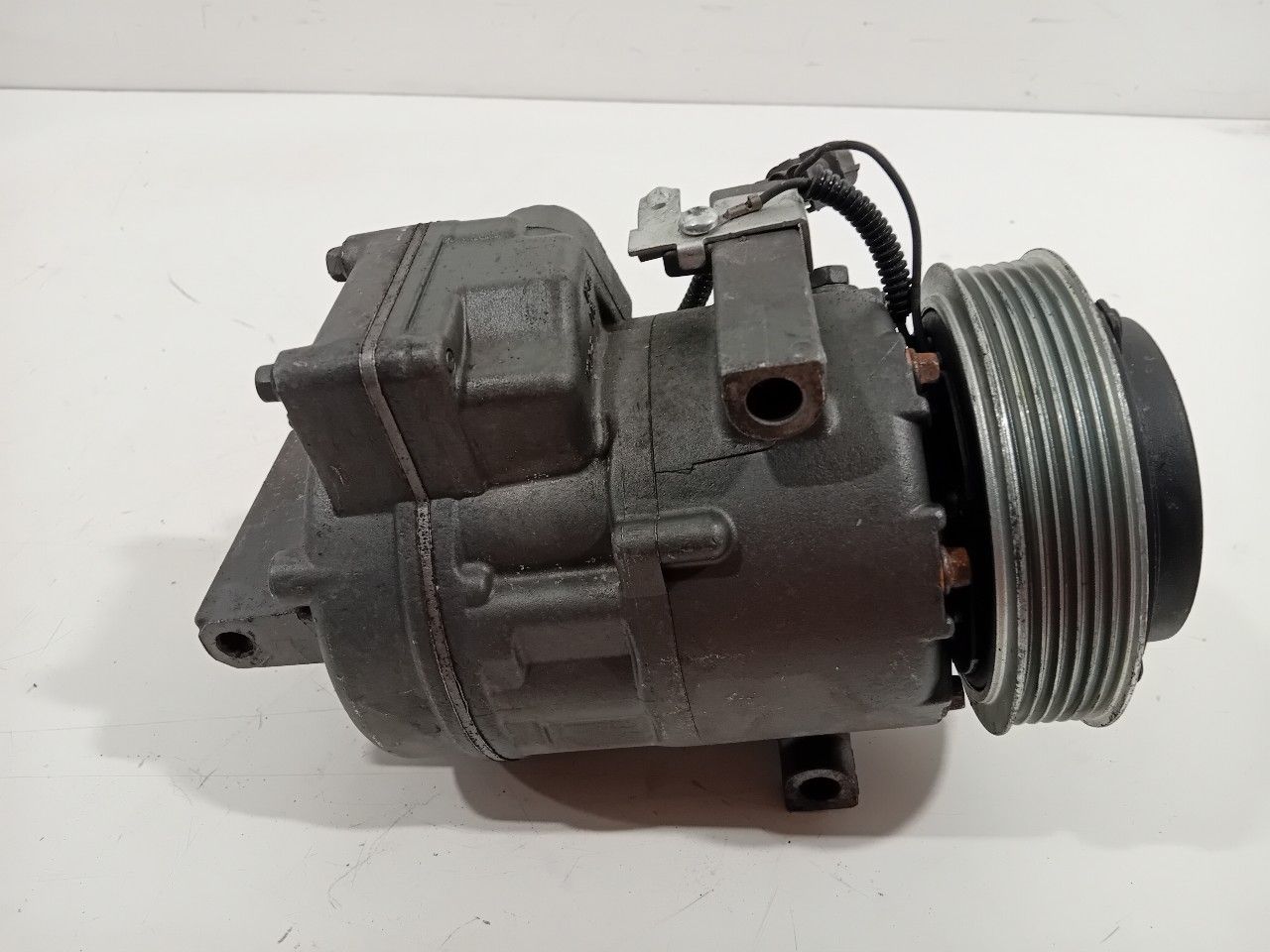 Airco pomp Kia Sportage air conditioning pump air conditioning compressor usado en Menorca foto 4