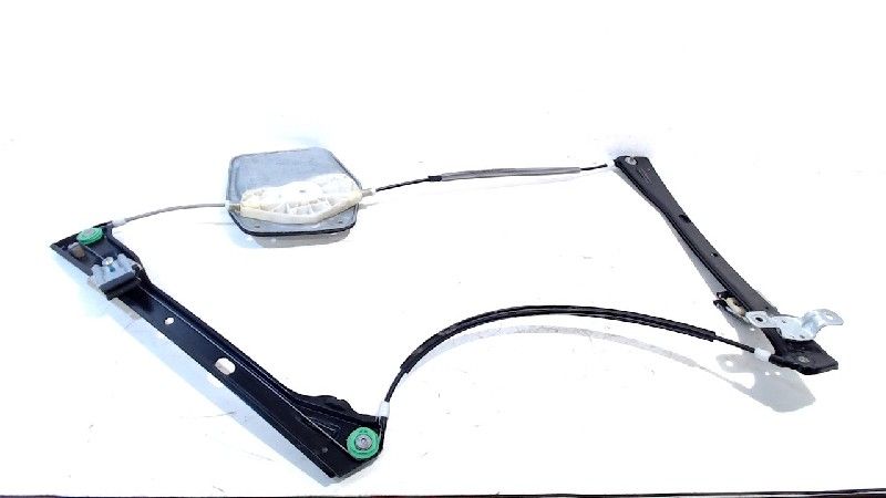 Raammechaniek elektrisch rechts voor Volkswagen Golf window mechanism usado en Menorca