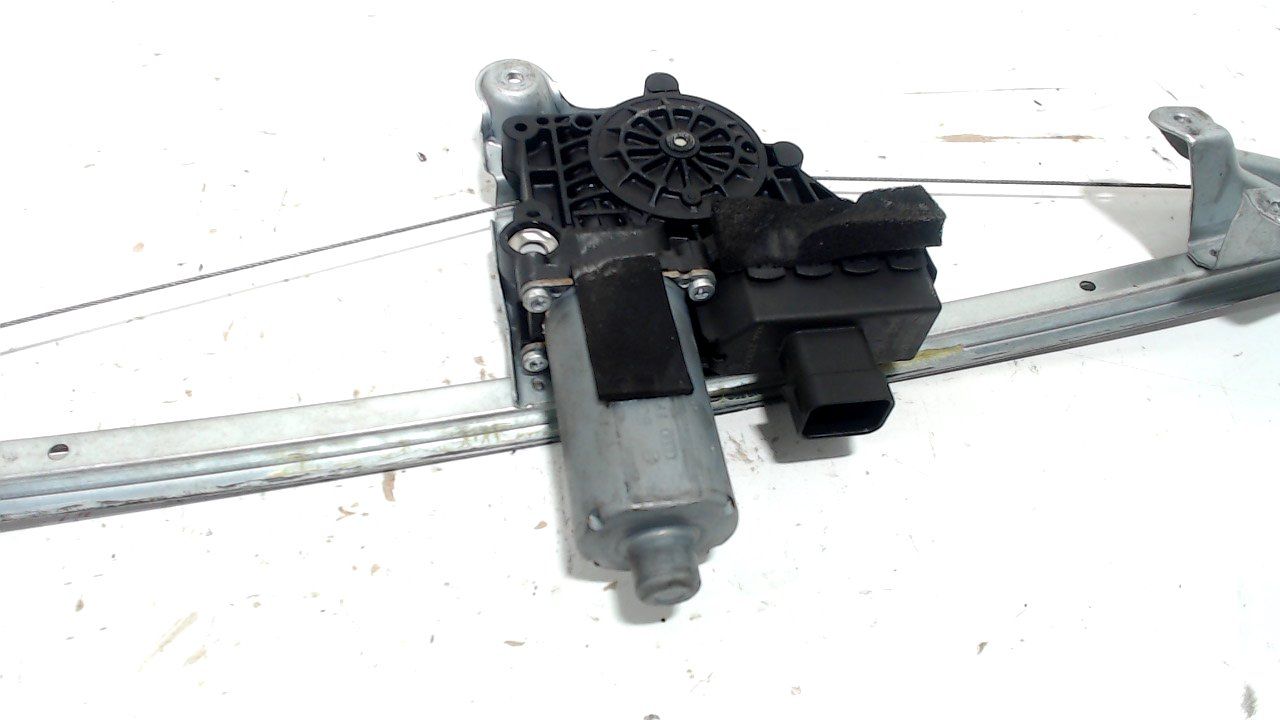 Raammechaniek elektrisch rechts achter Opel Zafira window mechanism usado en Menorca foto 2