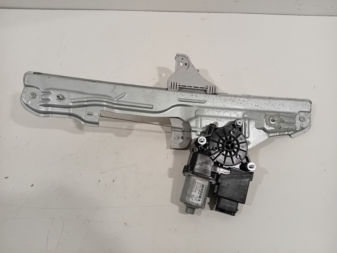 Raammechaniek elektrisch links voor Hyundai Kona window mechanism usado en Menorca