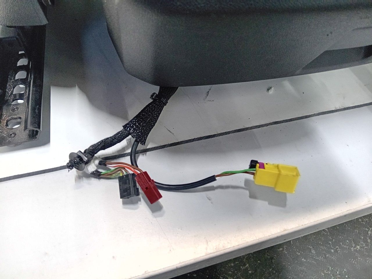 Interieur Seat Arona complete interior usado en Menorca foto 3