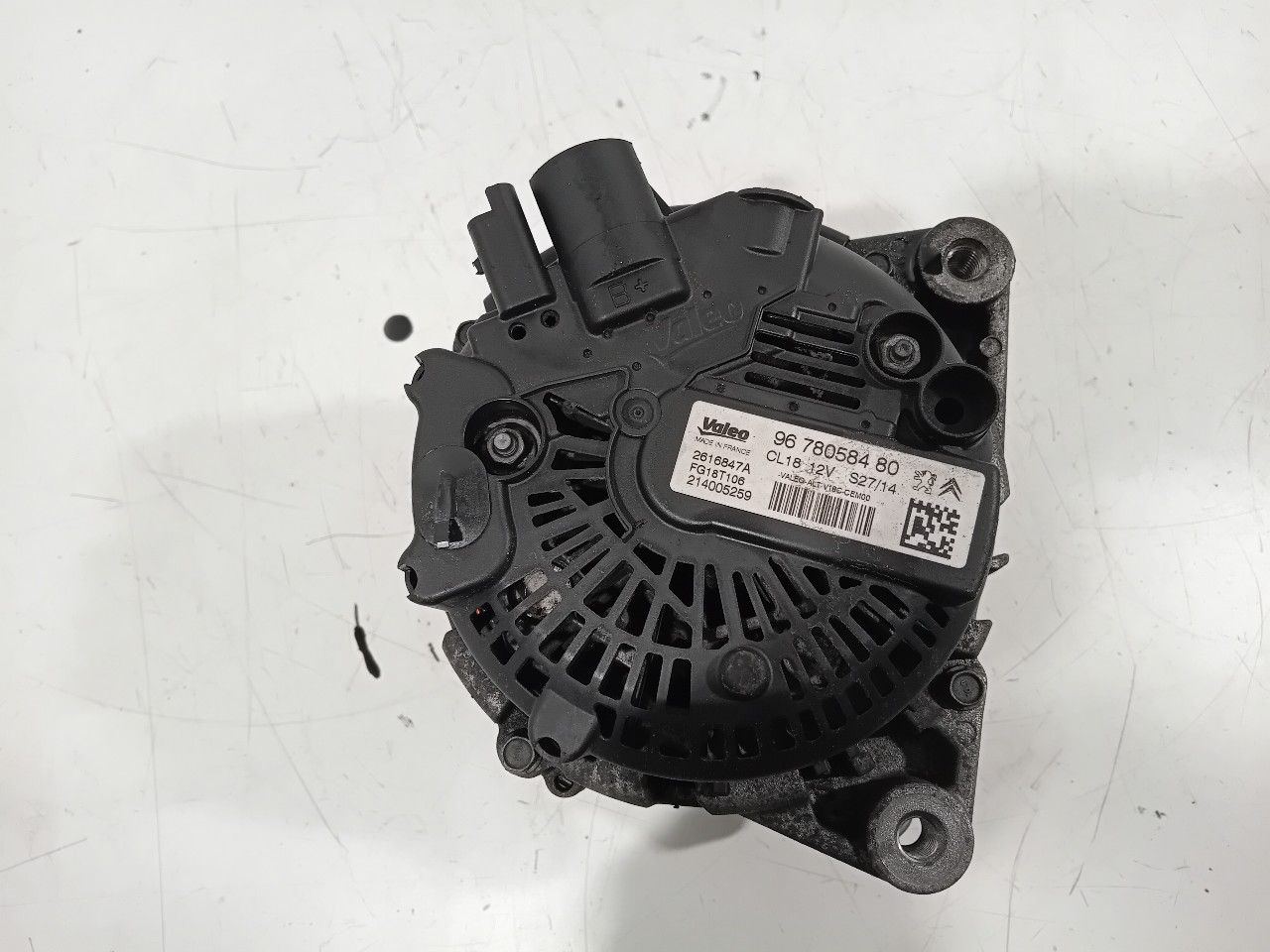 Dynamo Peugeot 308 dynamo usado en Menorca foto 4