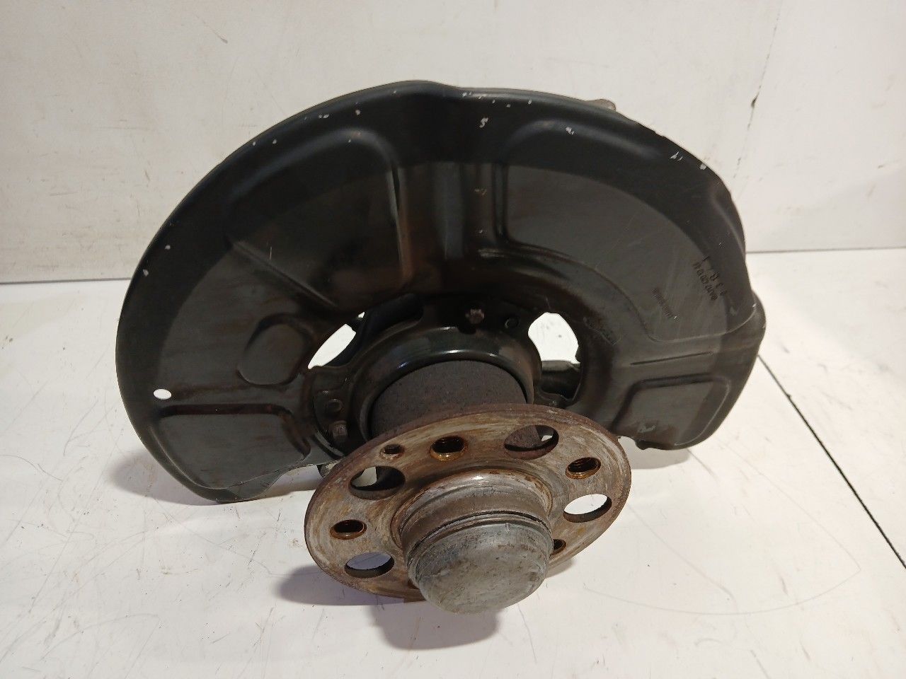 Wielnaaf rechts voor Mercedes-Benz E-Clase wheel hub usado en Menorca foto 3