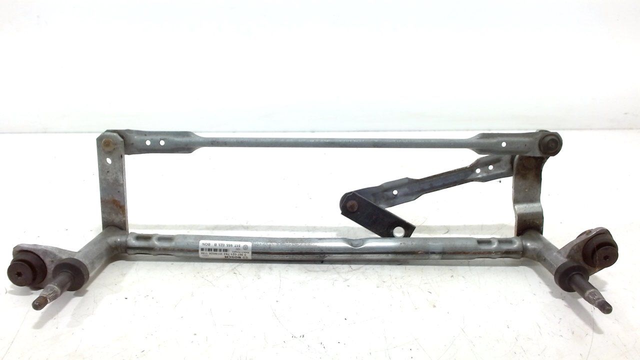 Ruitenwisser mechaniek voor Volkswagen Golf windshield wiper mechanism usado en Menorca foto 2