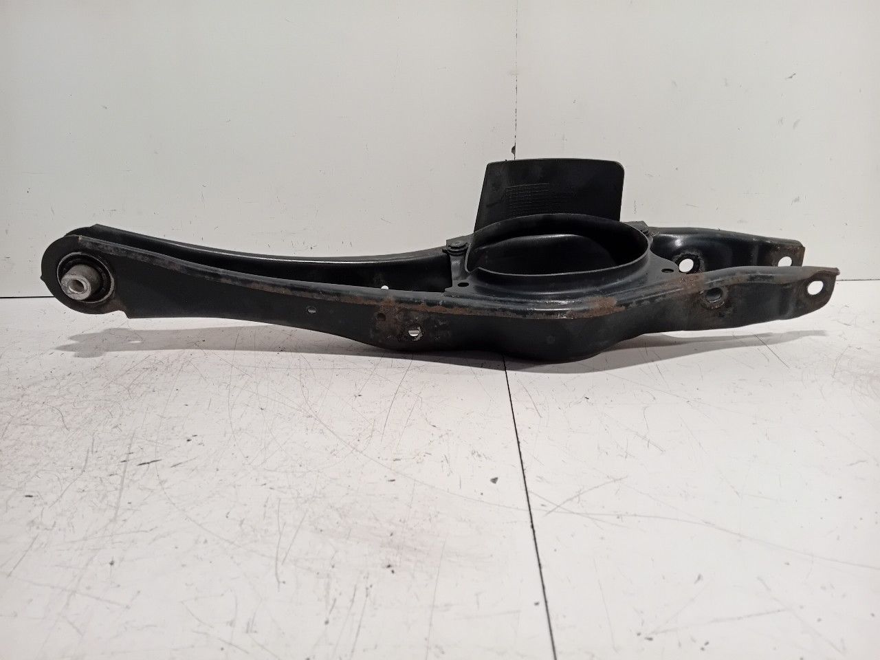 Draagarm rechts achter Audi S3 support arm usado en Menorca foto 4