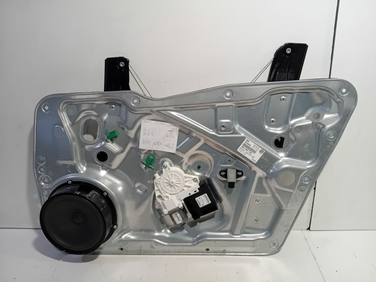 Raammechaniek elektrisch rechts voor Volkswagen Tiguan window mechanism usado en Menorca