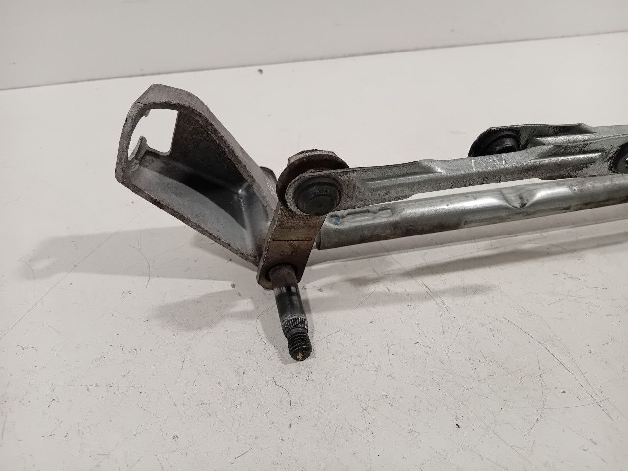 Ruitenwisser mechaniek voor Mercedes-Benz A-Clase windshield wiper mechanism usado en Menorca foto 4