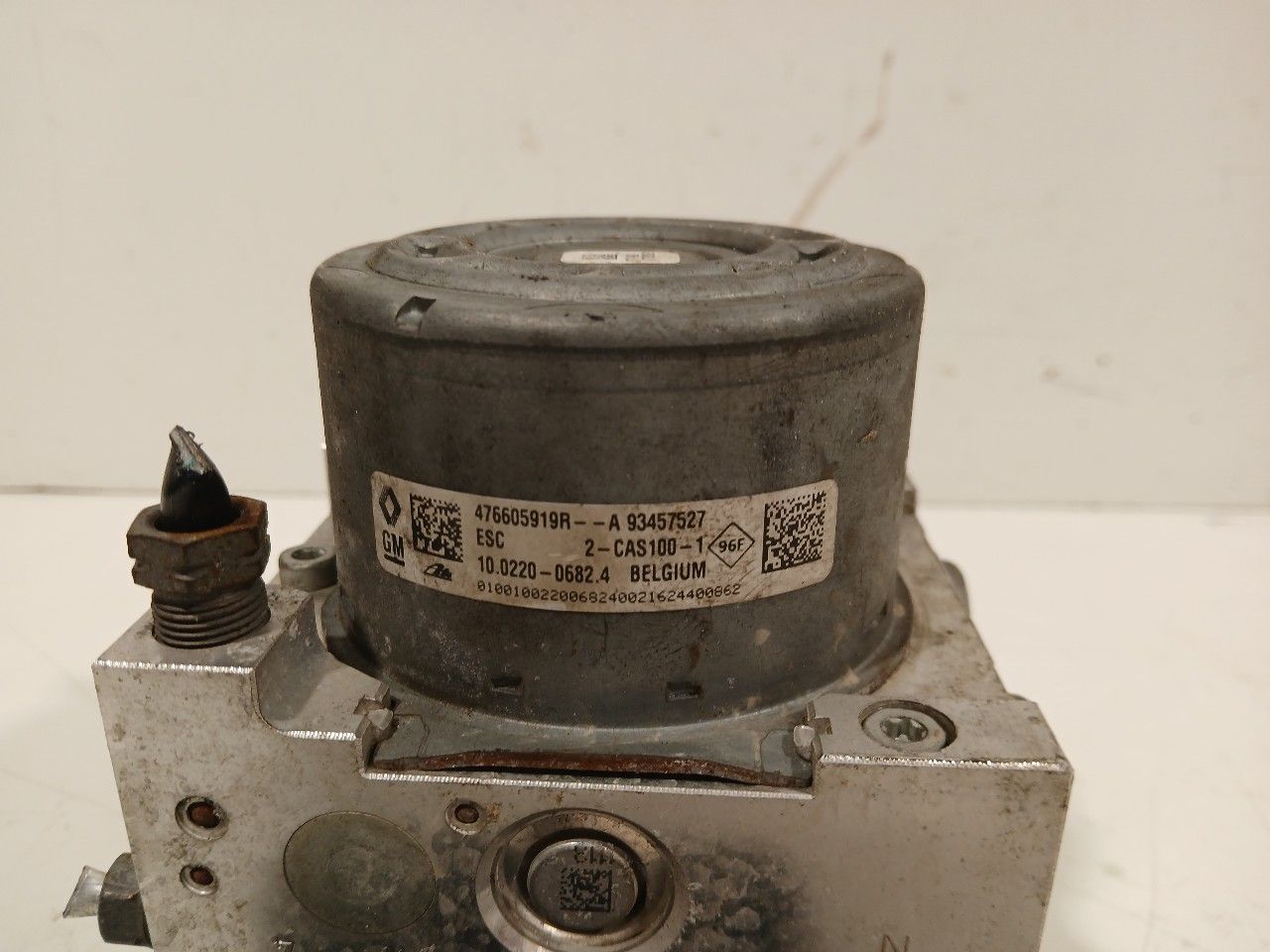 Abs pomp Opel Vivaro abs pump usado en Menorca foto 4