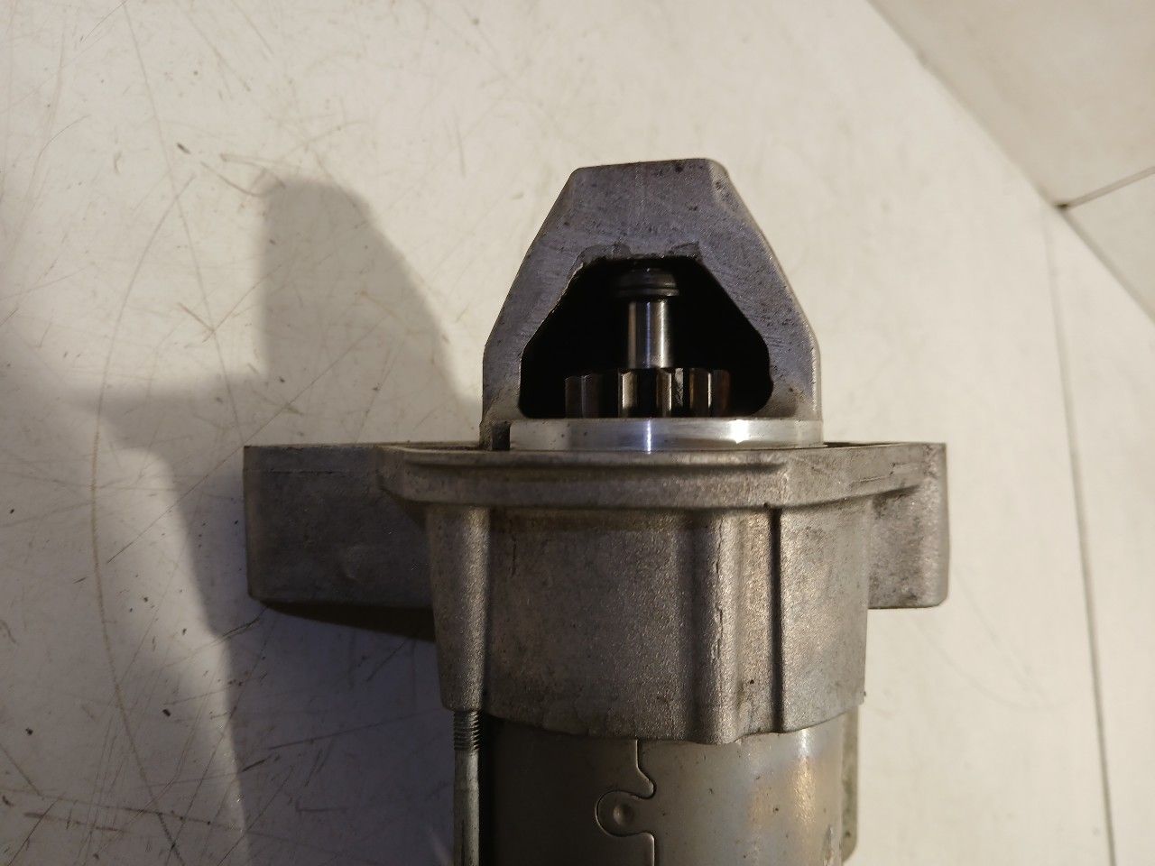 Startmotor Peugeot Partner starter motor usado en Menorca foto 3