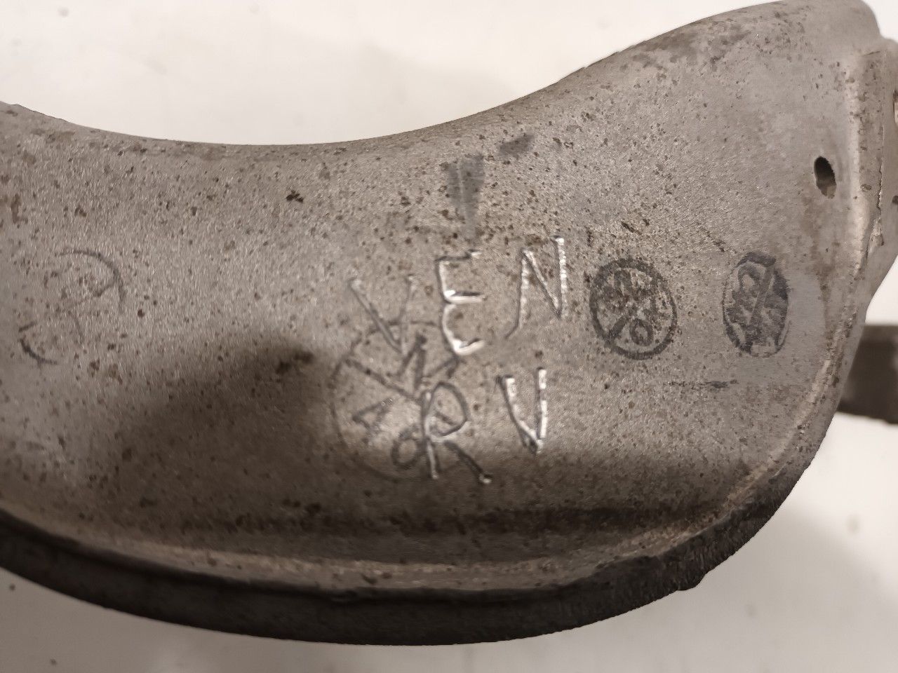 Draagarm rechts voor Volvo XC60 support arm usado en Menorca foto 3