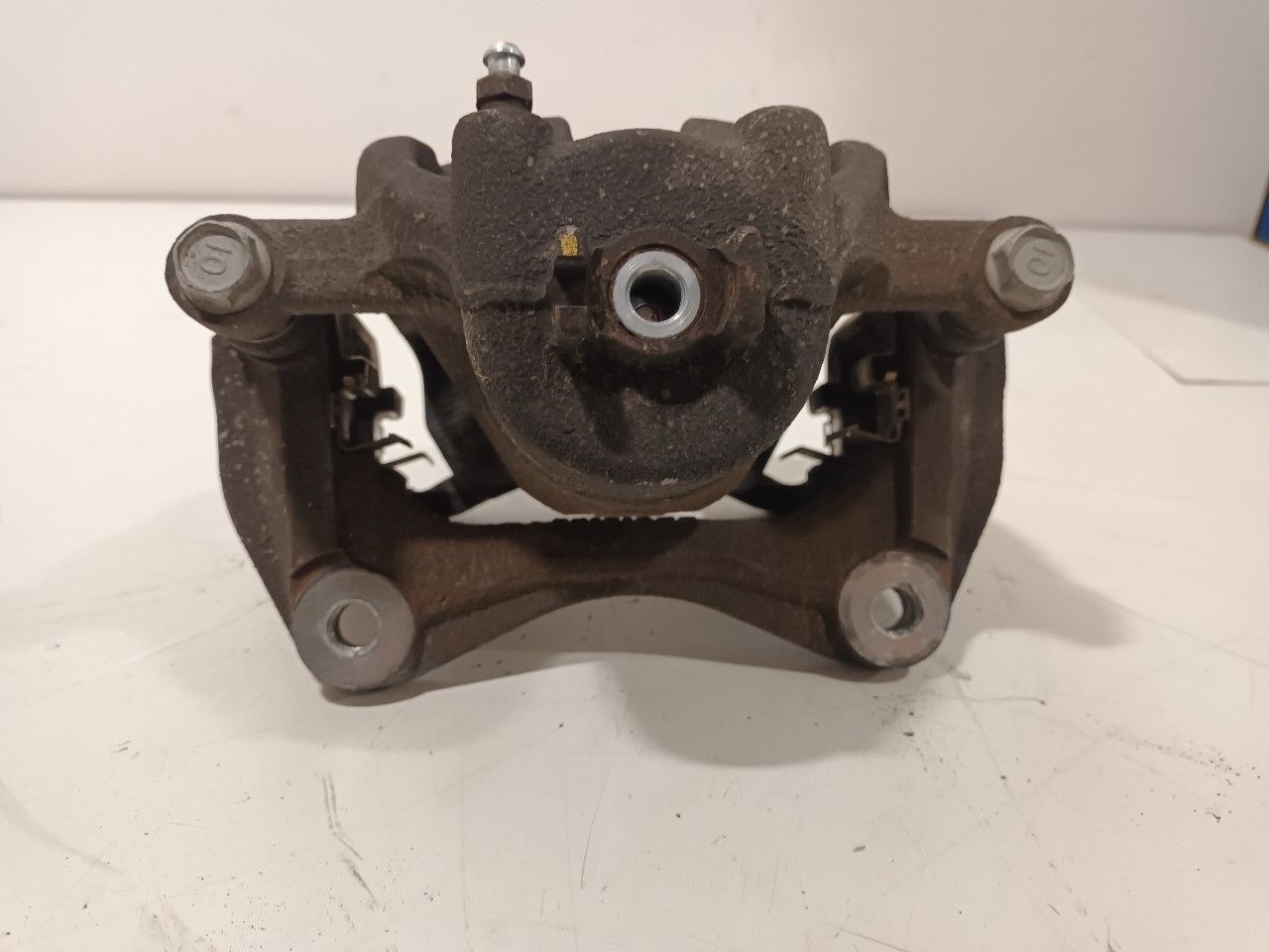 Remklauw links voor Kia Rio caliper single usado en Menorca foto 2