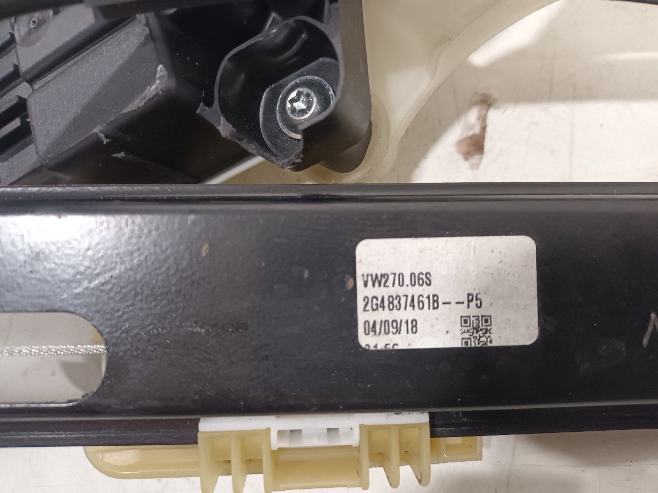 Raammechaniek elektrisch links voor Volkswagen Polo window mechanism usado en Menorca foto 4