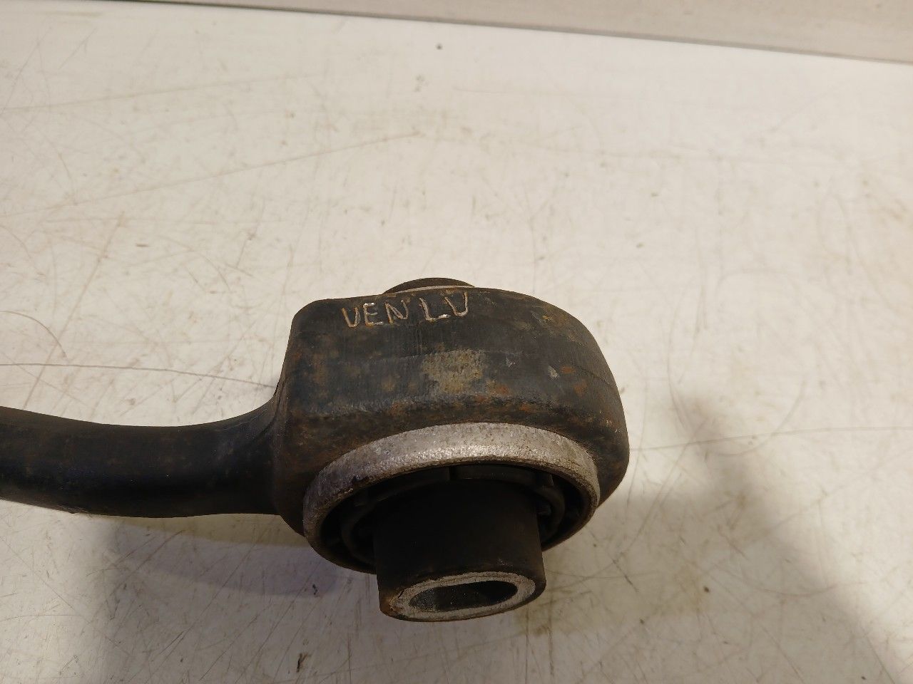 Draagarm links voor Mercedes-Benz SLK-Clase support arm usado en Menorca foto 2