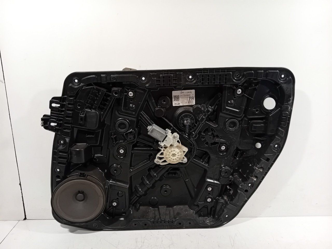 Raammechaniek elektrisch rechts voor Mercedes-Benz GLB window mechanism usado en Menorca