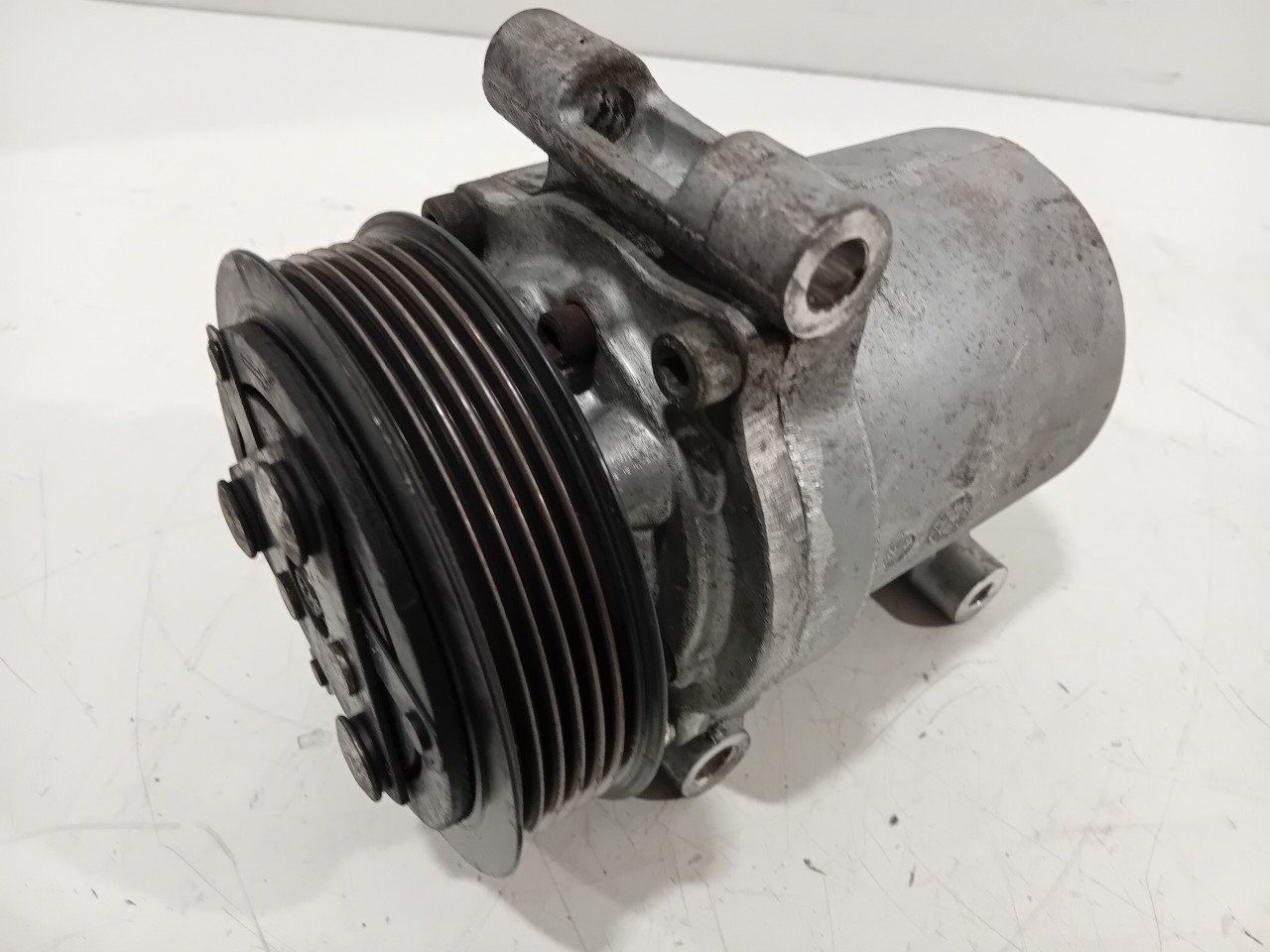Airco pomp Citroën C3 air conditioning pump air conditioning compressor usado en Menorca foto 2