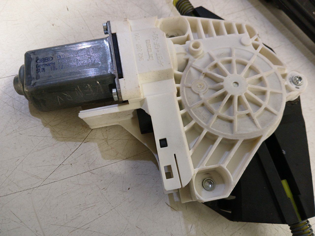 Raammechaniek elektrisch rechts voor Volkswagen Sharan window mechanism usado en Menorca foto 6