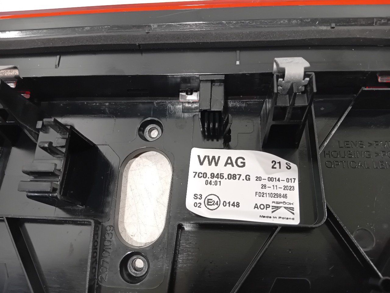 Derde remlicht Volkswagen Crafter third brake light usado en Menorca foto 3