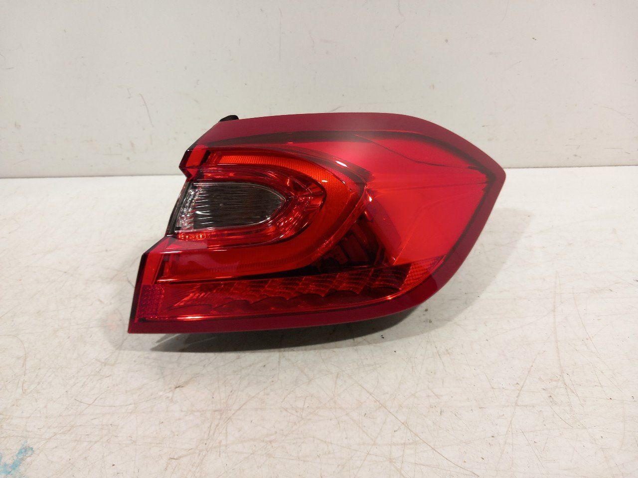 Achterlicht carrosserie rechts Ford Fiesta tail light single usado en Menorca