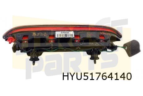 Hyundai i20 (1/15- 11/20) derde remlicht originalineel! 92700C7010 third brake light usado en Menorca foto 4