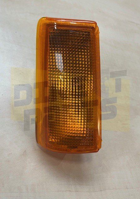 Opel Corsa A (-10/90) knipperlicht Rechts oranje OES! OB2102R Oldtimer RESTPARTIJ! blinker single usado en Menorca