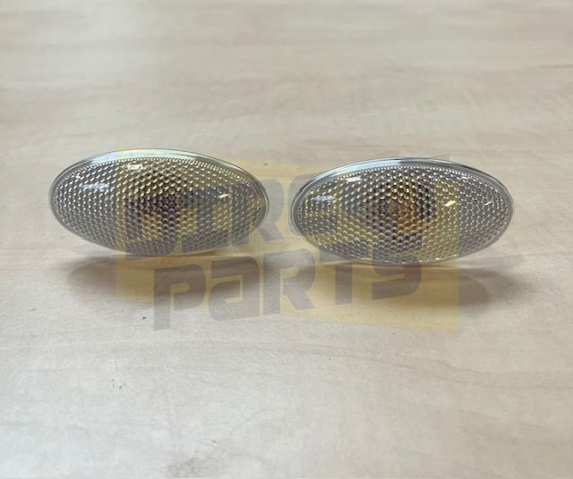 Fiat/Opel/Suzuki (3/05-12/20) zijknipperlicht Links/Rechts wit originalinalinalinalinalineel! 3641063J01 Oldtimer RESTPARTIJ! blinker single usado en Menorca